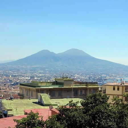 Spacious Panoramic Apartment - Half Way Center-Vomero District Napoli Bagian luar foto